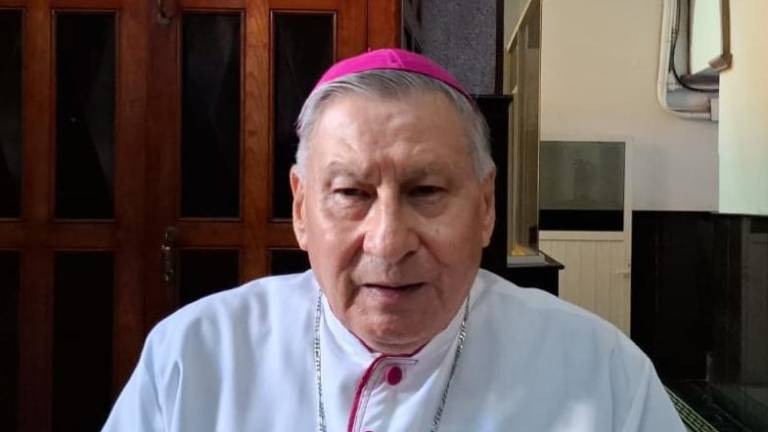 Monseñor Mario Espinosa Contreras reconoció que se trata de un reto complejo, pero no imposible, y exhortó a la ciudadanía a extremar precauciones en su vida cotidiana.
