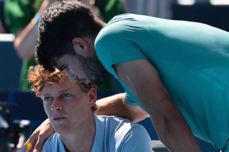 Carlos Alcaraz se acerca a Jannik Sinner a las puertas del Abierto de Estados Unidos