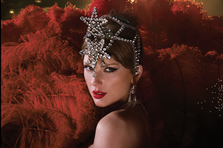 Rompe Taylor Swift récord histórico en Spotify gracias a ‘The Life of a Showgirl’