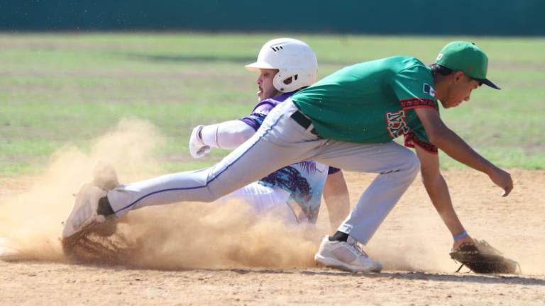 Thunders de Monterrey de Nuevo León saca ajustado triunfo sobre Toros México de Nuevo León.
