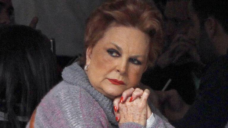 Talina Fernández, en controversia tras tatuarse por primera vez a sus 76 años de edad