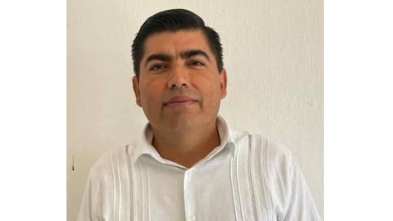 Sergio Valente Domínguez Noriega presentó su renuncia ante Cabildo.