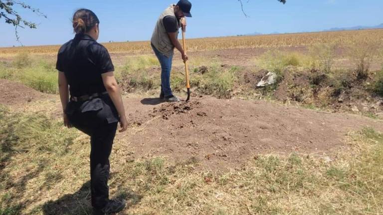 En la comunidad de Culiacancito rastreadoras y la Comisión Estatal de Búsqueda de Personas Desaparecidas encontraron una fosa clandestina.