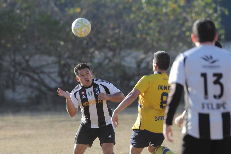 Seguro Social asume liderato de Liga de Futbol Intermédicos Mazatlán