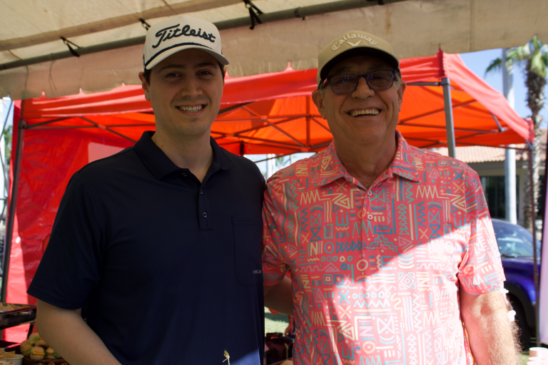 Dan golfistas un swing por la educación en el Torneo de Golf Exatec Blue Open