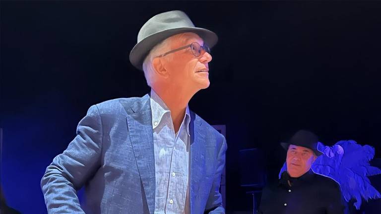 El empresario Ricardo Benjamín Salinas Pliego es presidente de Grupo Elektra y fundador de la cadena TV Azteca.