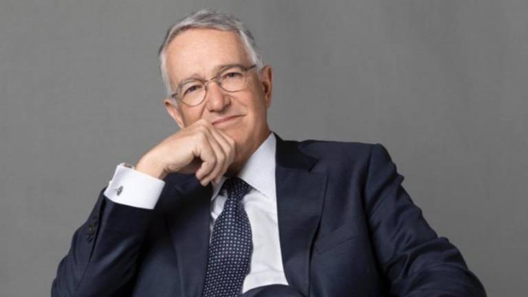 Una Jueza admitió el concurso mercantil de TV Azteca, del empresario Ricardo Salinas Pliego.