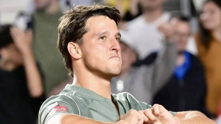 Luciano Darderi dio otro paso más para buscar el título del Masters de Roma.