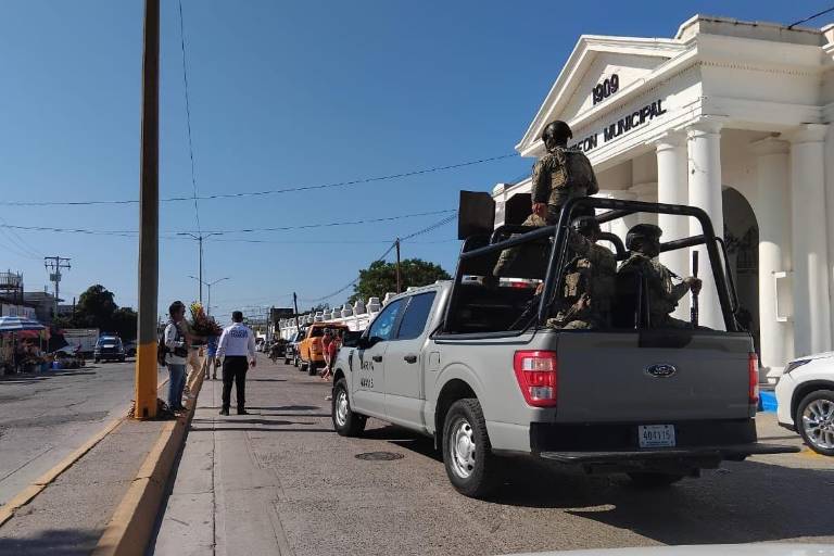 El operativo de seguridad incluye la participación de la Secretaría de Seguridad Pública Municipal, Tránsito, Protección Civil, Ejército, Marina, Guardia Nacional y SSPyC.