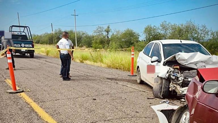 Choque de frente en la carretera Los Mochis-Choix deja una mujer de 90 años sin vida.