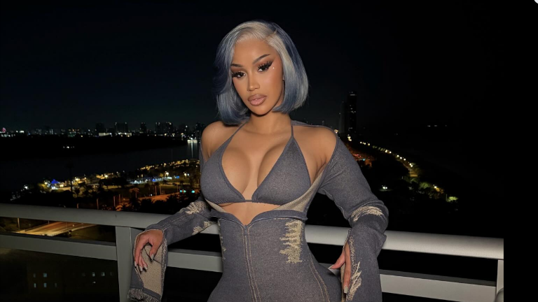 Cardi B.