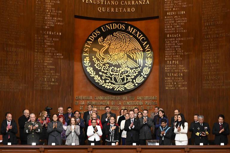 La Presidenta de México Claudia Sheinbaum Pardo en la ceremonia oficial de la conmemoración de la promulgación de la Constitución de 1917.