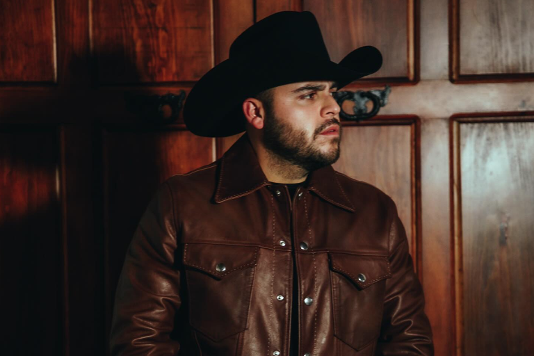 Estrena Gerardo Ortiz su nuevo Álbum ‘El Ejemplar’