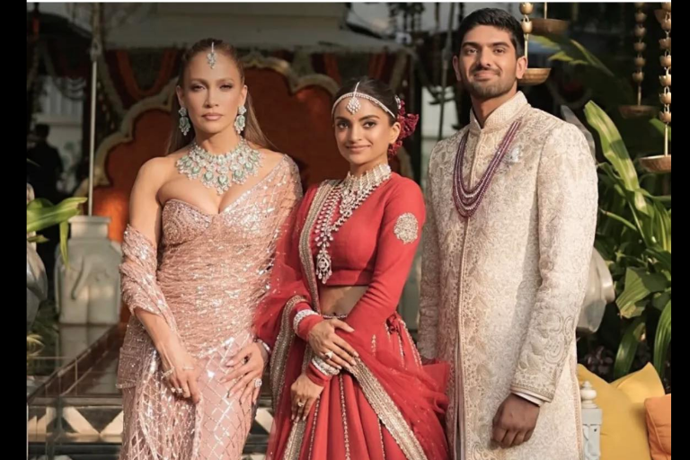 Cobra Jennifer Lopez millonaria cifra por cantar en una boda
