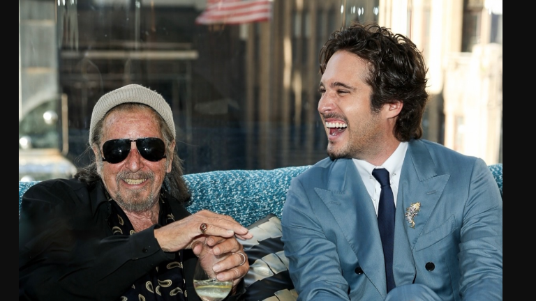 Al Pacino y Diego Boneta.
