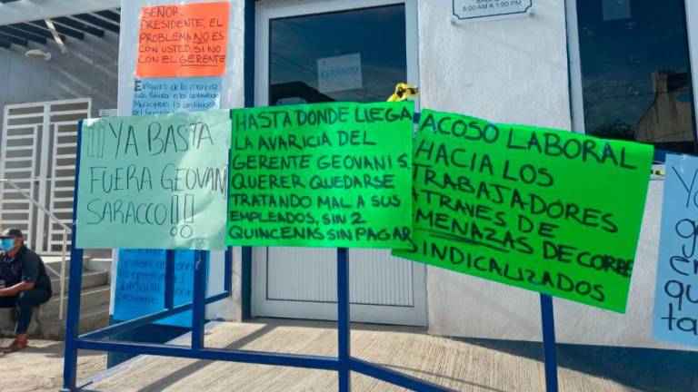 Inician paro en Jumapae; piden destituir a Saracco Martínez