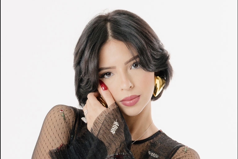 Acusan a Ángela Aguilar de plagio, con su nuevo tema ‘Nadie se va como llegó’