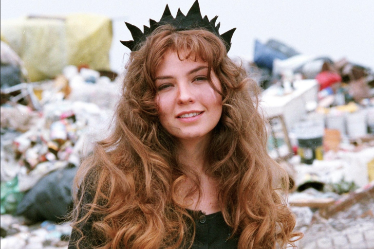 Celebra Thalía 30 años de ‘María Mercedes’