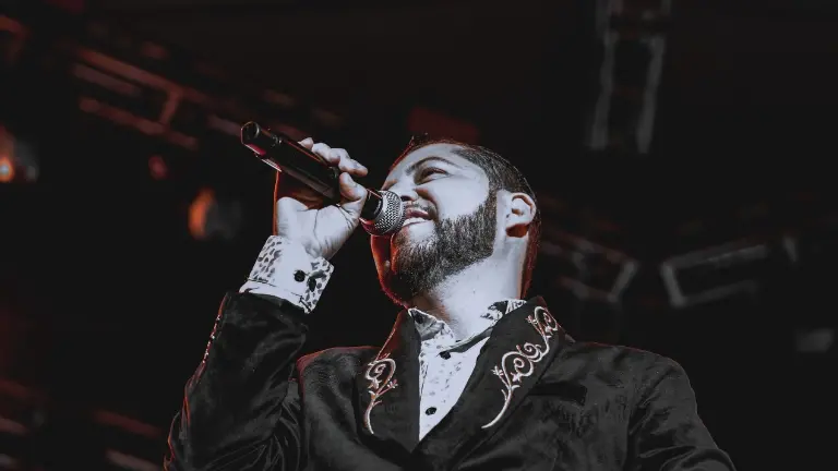 Sergio Sánchez Ayón, vocalista de Los Titanes de Durango.