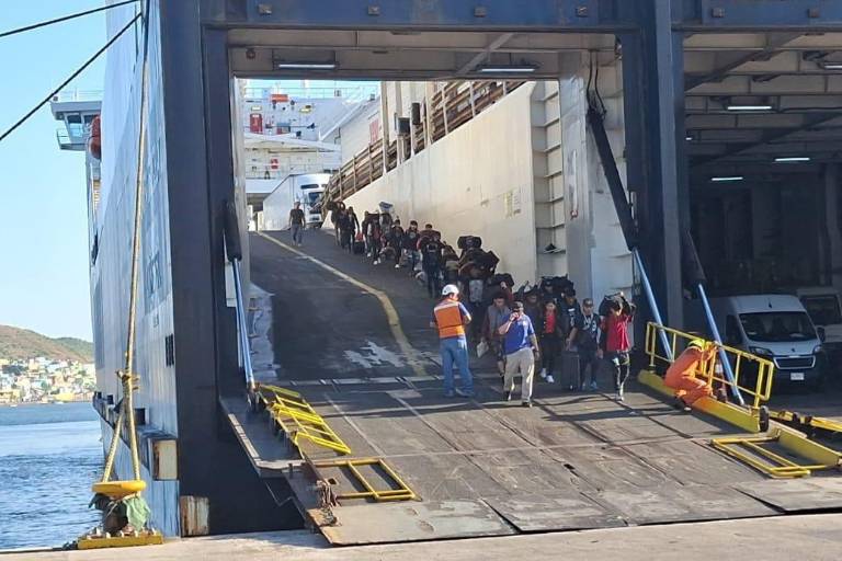 Se investiga a embarcación con menores de edad rescatados en Sinaloa, pero la llevará la Fiscalía de Baja California