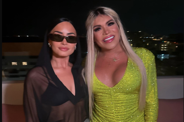 Presume Wendy Guevara foto con Demi Lovato