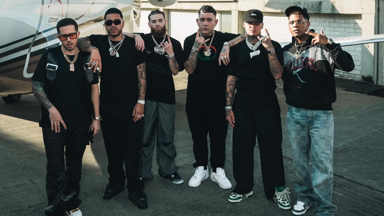 Blessd reúne a colegas del trap para lanzar el tema Aceite de Coco.