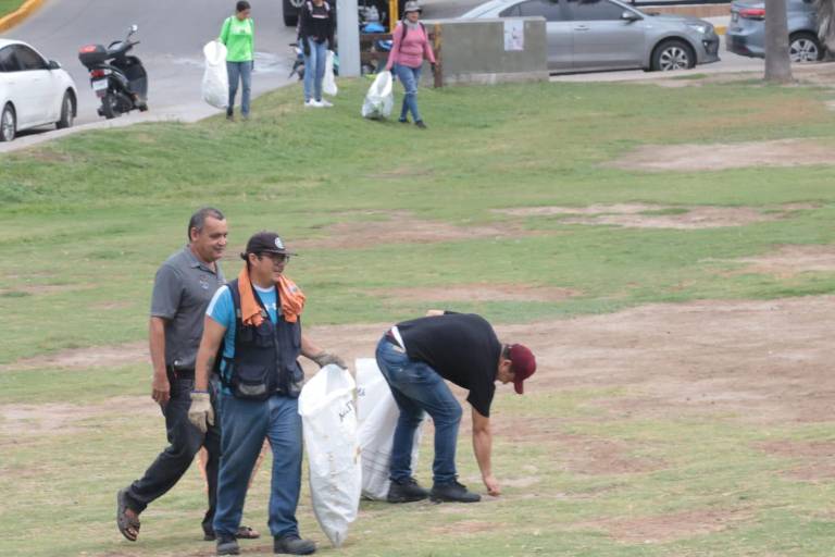 Recibe jornada de limpieza y restauración Parque Ciudades Hermanas