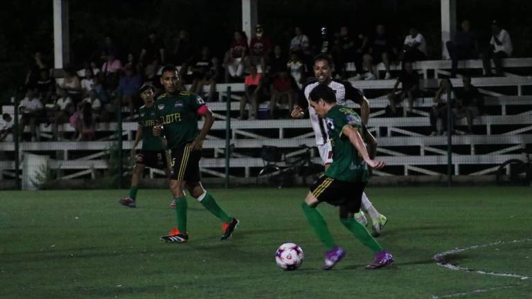 El Nacional de Futbol Libre Varonil culminará este domingo.
