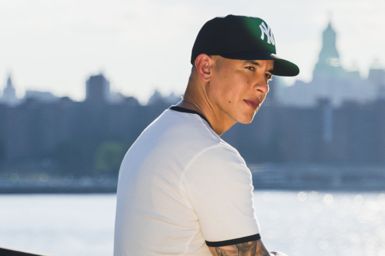 Vuelve Daddy Yankee, ahora como ‘DY’, estará en los Billboard Latin Music Week 2025