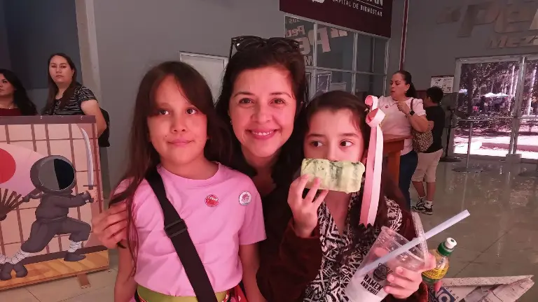 Karla Retamoza, Bárbara Apodaca y María Inés Prieto.