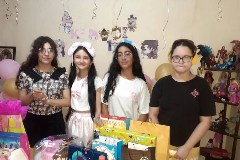 Celebran Kiara Ivanna y Carlos Iván su doceavo cumpleaños