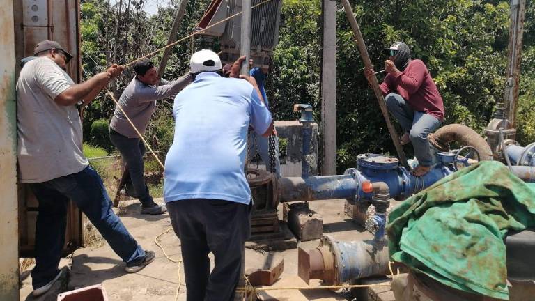 El desperfecto son dos baleros que van en el motor, uno de los cuales es más grande.