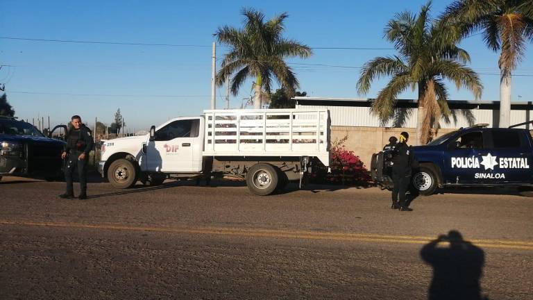 Recuperan en Culiacán una camioneta propiedad del sistema DIF