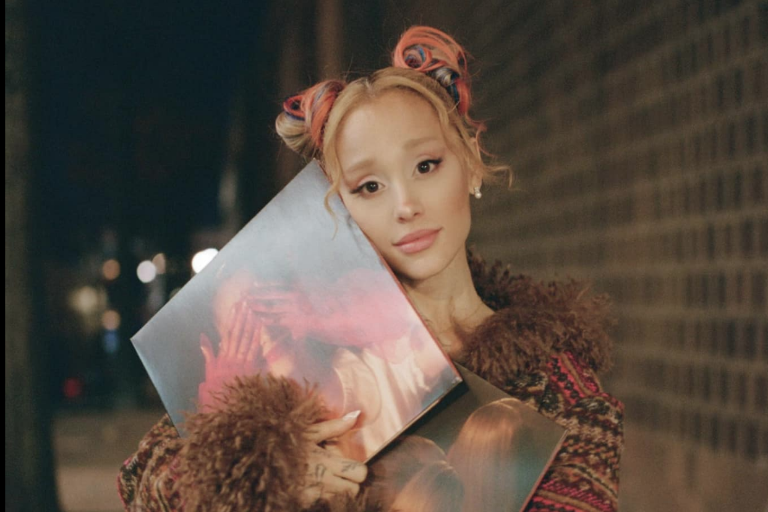 Nombran a Ariana Grande Compositora del Año en los SESAC LA Music Awards 2025