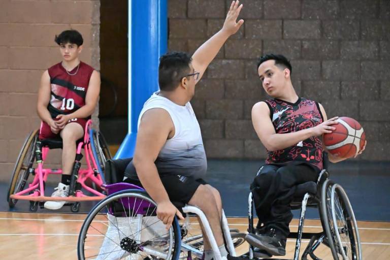 Se fortalece Selección Sinaloa de Baloncesto Sobre Silla de Ruedas