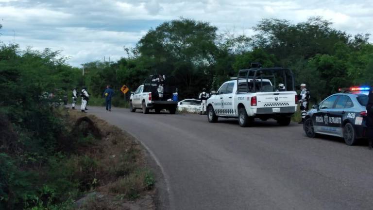 Vuelca patrulla de la Guardia Nacional en Tepuche; 4 elementos resultan heridos