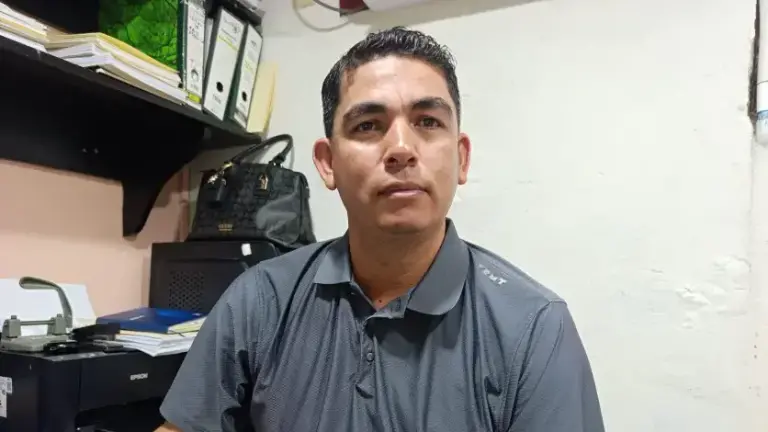 Trinidad Ibarra Martínez, Tesorero del Ayuntamiento de Escuinapa.