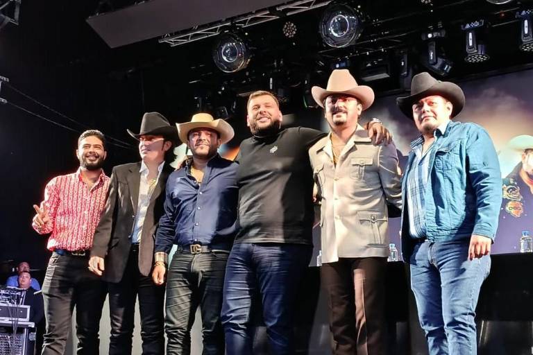 Los Dos Carnales, El Fantasma y Gerardo Díaz cantarán por las víctimas de Iztapalapa