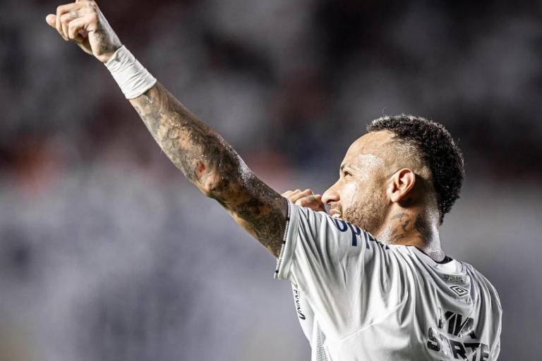 Neymar renueva con el Santos hasta finales de diciembre