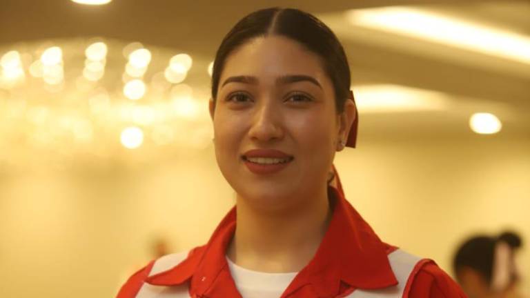 Dennise Sánchez Osuna fue reconocida por sus 12 años de voluntariado en Cruz Roja Mazatlán, donde inició como niña en el área de Juventud.