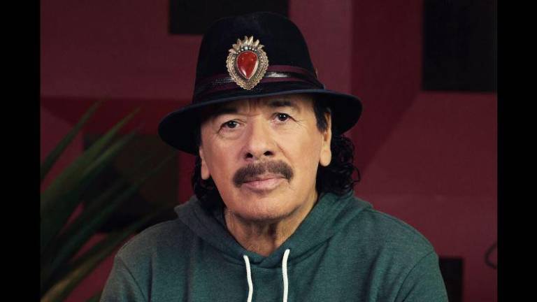 Carlos Santana se encuentra estable.