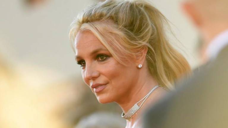Britney Spears se declaró culpable de un delito menor por conducir bajo los efectos de drogas/alcohol.