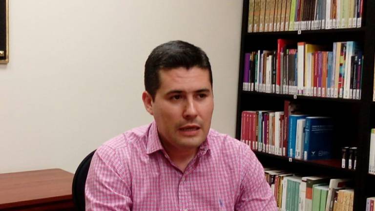 Visitador general de la CEDH, Miguel Ángel Calderón Espinoza.