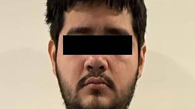 Droga, armas y dos inmuebles fueron asegurados durante la detención de Gustavo “N” y sus acompañantes.