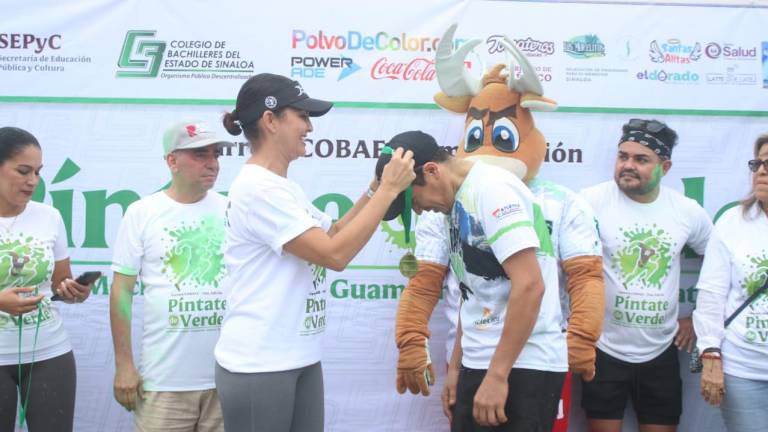 Aranza Silva y Pedro Castillo ganan en Mazatlán la Carrera Cobaes Píntate de Verde