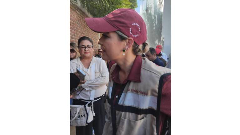 La Alcaldesa de Mazatlán Estrella Palacios Domínguez informó que se reunió con un colectivo de búsqueda.