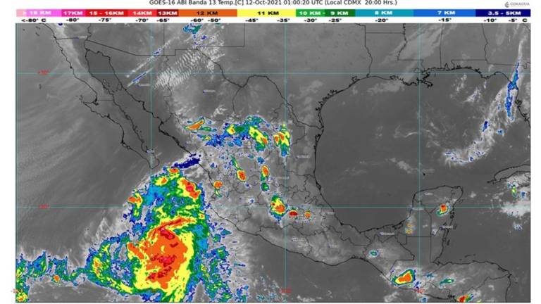 Prevén lluvias fuertes en Sinaloa durante la noche de este lunes