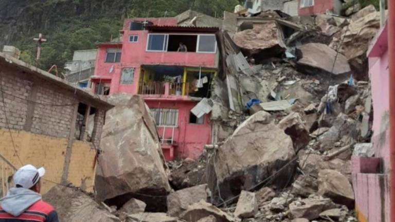 Derrumbe en el Cerro del Chiquihuite en EDOMEX; al menos cuatro casas sepultadas