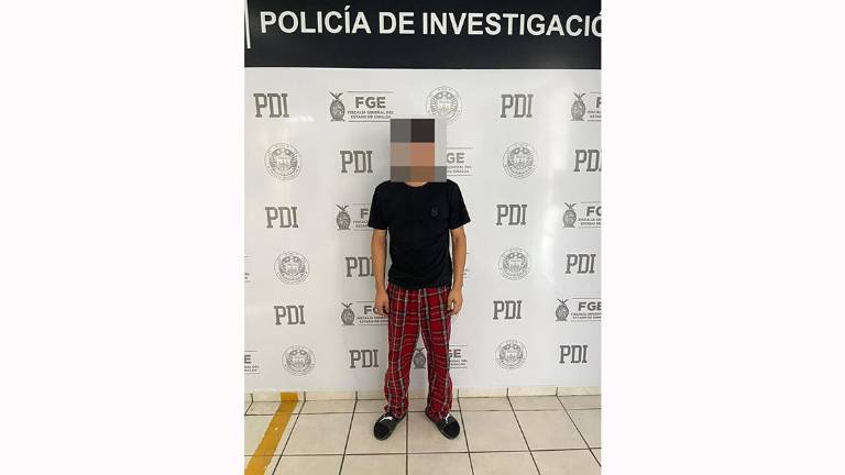 José “N”, de 18 años, fue detenido tras el robo de una BMW en Las Quintas, Culiacán.