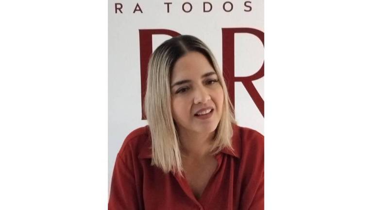 La Alcaldesa Estrella Palacios Domínguez explica la campaña de promoción para Mazatlán.